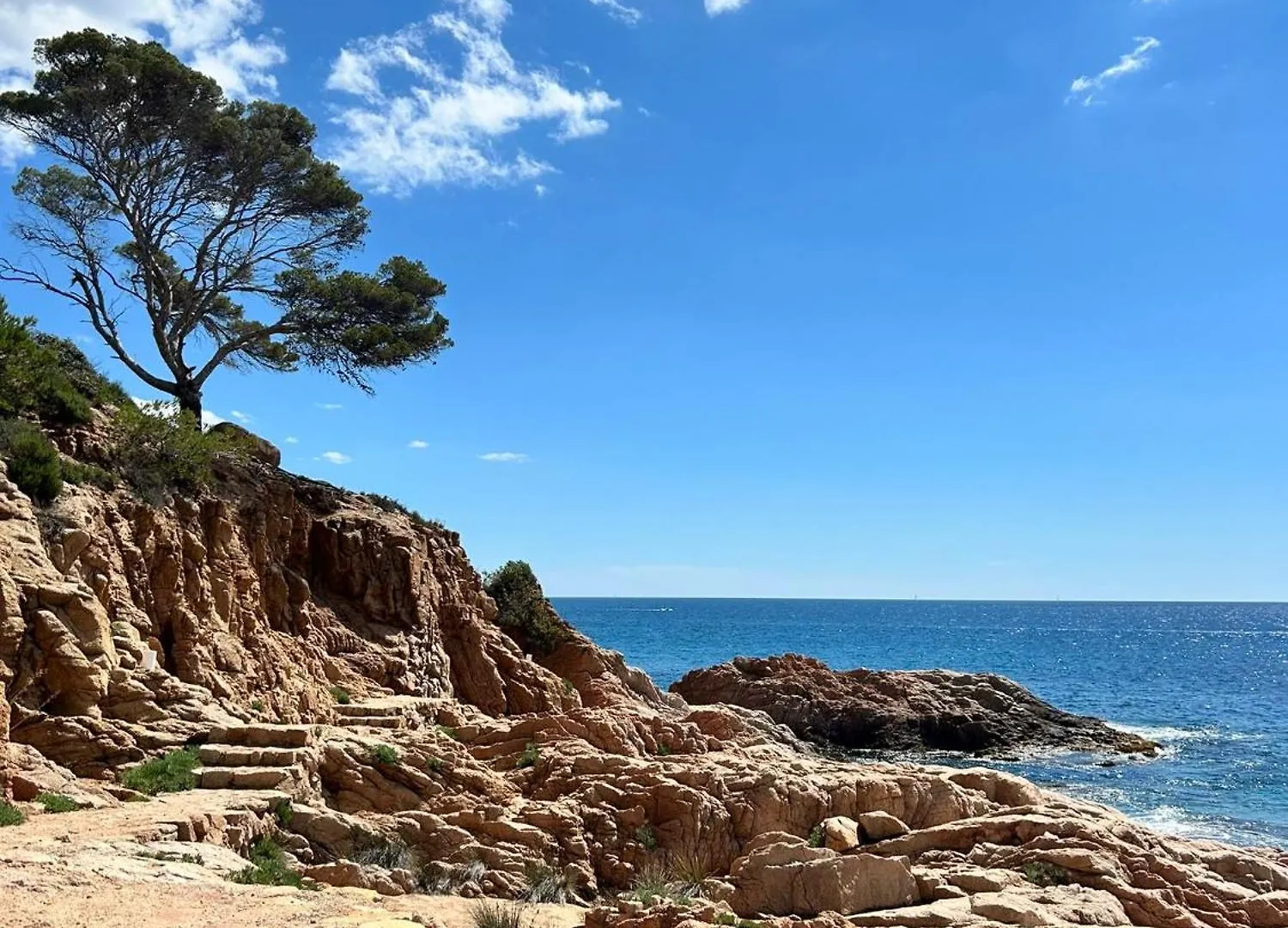 Thegoldsand Cala Salions Tossa De Mar Girona