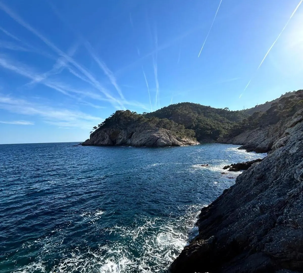 Thegoldsand Cala Salions Tossa De Mar Girona